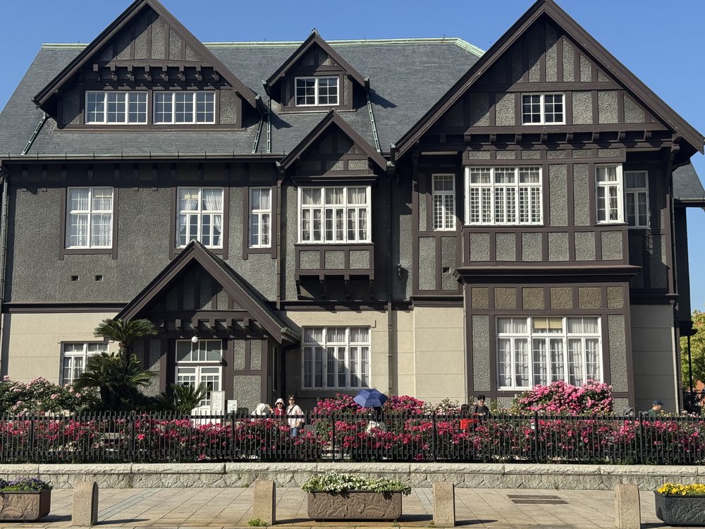 The former Moji Mitsui Club.